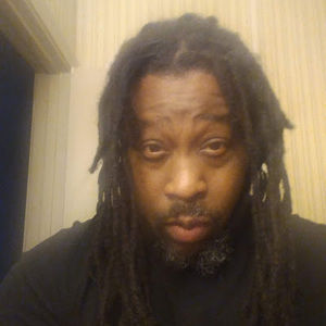 Meet your Posher, Derrick